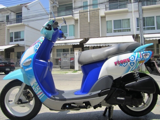(ขายแล้วค่ะ) Yamaha Fiore 2012 ลายใหม่  สีสดใส น่ารักน่าขับ เดิมแท้ดี ไม่มีบิวด์