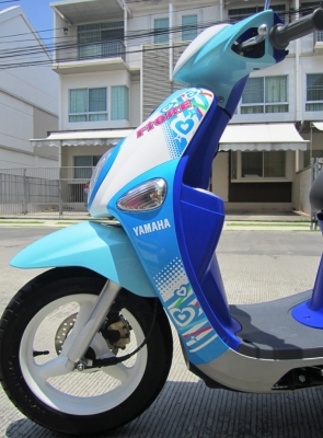 (ขายแล้วค่ะ) Yamaha Fiore 2012 ลายใหม่  สีสดใส น่ารักน่าขับ เดิมแท้ดี ไม่มีบิวด์