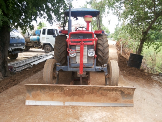 ขายถูก รถไถ  พร้อมใช้งาน