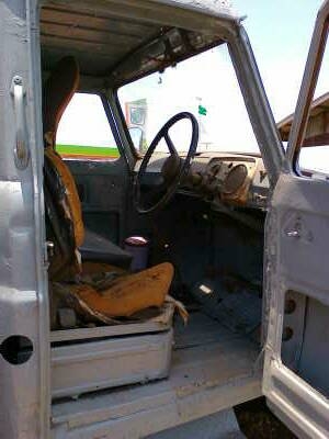 เลิกกิจการครับ komatsu D3 รถตักล้อยางครึ่งคิว 3 คัน 1 คิว3 คัน รถตักพร้อมตัวขุด1 คัน เลิกกิจการครับ komatsu D3 รถตักล้อยางครึ่งคิว 3 คัน 1 คิว3 คัน รถตักพร้อมตัวขุด1 คัน