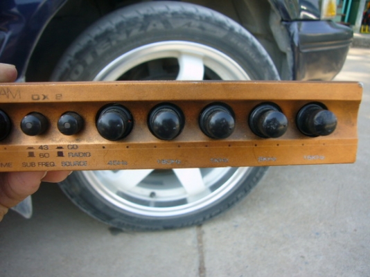 ขายปรี Sounstrem DX2 รุ่นเก่า 5แบนด์ มี Line sub ออกด้วยครับ ขายปรี Sounstrem DX2 รุ่นเก่า 5แบนด์ มี Line sub ออกด้วยครับ