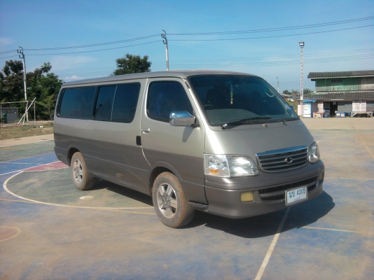 ขายรถตู้ เครื่อง เจ ติดแก๊ส ปี96 แต่งตัวนอก