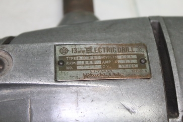 สว่านรอบช้า ยี่ห้อhitachi ขนาด 5 หุน สภาพเดิมๆพร้อมใช้งานครับ สว่านรอบช้า ยี่ห้อhitachi ขนาด 5 หุน สภาพเดิมๆพร้อมใช้งานครับ