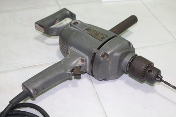 สว่านรอบช้า ยี่ห้อhitachi ขนาด 5 หุน สภาพเดิมๆพร้อมใช้งานครับ สว่านรอบช้า ยี่ห้อhitachi ขนาด 5 หุน สภาพเดิมๆพร้อมใช้งานครับ