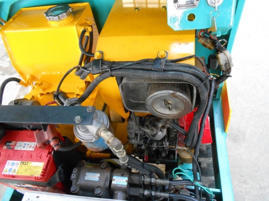 รถขุดจิ๋ว SUMITOMO S20  สามารถใส่ท้ายรถปิคอัพได้