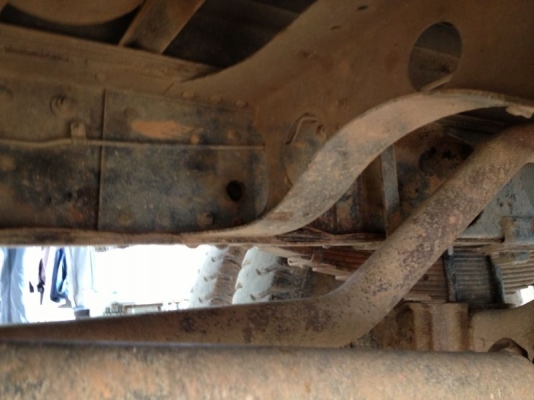 รถฮีโน่ 6 ล้อดั้ม 210 แรงม้า  สนใจติดต่อ  081 - 6079515