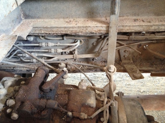 รถฮีโน่ 6 ล้อดั้ม 210 แรงม้า  สนใจติดต่อ  081 - 6079515