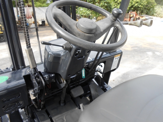 ขายรถยกไฟฟ้า TCM FB15-6 ขนาดน้ำหนักยก 1.5 ตัน เก่านอก