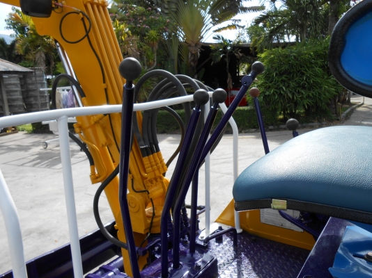 ขายรถขุด KOMUTSU PC20-3 เก่านอกแท้