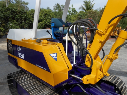 ขายรถขุด KOMUTSU PC20-3 เก่านอกแท้