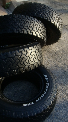 ขายยาง BF Goodrich Allterrain 265 75 r16 ปี 09 ขายยาง BF Goodrich Allterrain 265 75 r16 ปี 09