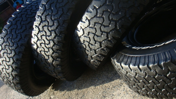 ขายยาง BF Goodrich Allterrain 265 75 r16 ปี 09 ขายยาง BF Goodrich Allterrain 265 75 r16 ปี 09
