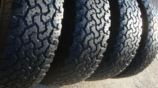 ขายยาง BF Goodrich Allterrain 265 75 r16 ปี 09 ขายยาง BF Goodrich Allterrain 265 75 r16 ปี 09