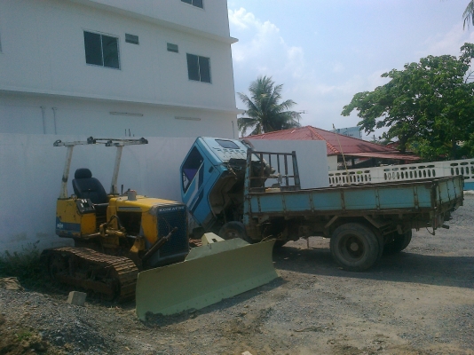 ขายหกล้อเล็ก ISUZU NKR 88 แรงม้า ขายตามสภาพ