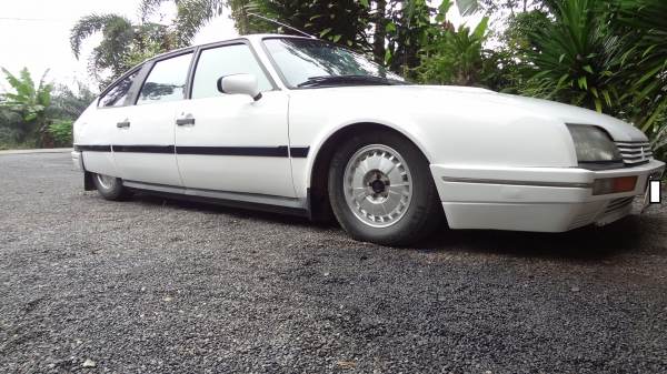 ขายรถเก๋ง CITROEN CX 20 ครับ ขายรถเก๋ง CITROEN CX 20 ครับ