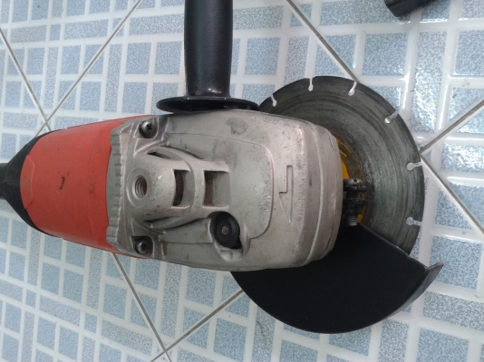 หินเจียร 9 นิ้ว Maktec MT900 สภาพดีราคาถูก หินเจียร 9 นิ้ว Maktec MT900 สภาพดีราคาถูก