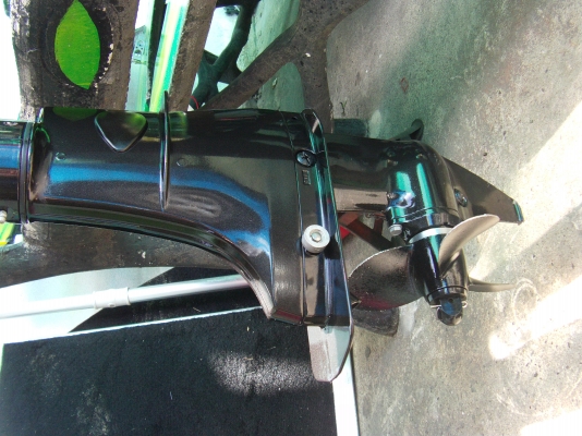 เครื่องเรือซูซูกิ6แรง4จังหวะมือ2กิ๊กๆ(ขายแล้ว)