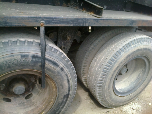 หางเทเลอร์ดั้มสามมิตรSMM ปี*2548 2คาน สวยๆ หางเทเลอร์ดั้มสามมิตรSMM ปี*2548 2คาน สวยๆ