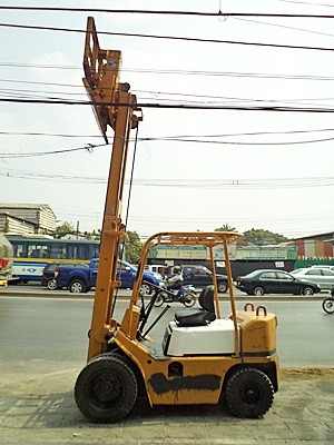 ขายรถยกTCM 2.5 ตัน เครื่องเบนซิน งาเทด้ำ เสาสูง 3.5 เมตร ล้อหน้าคุ่ พวงมาลัยเพาเว่อร์ สีเดิมจากนอก นำเข้าจากญี่ปุ่น ใช้งานได้ทันที ขายรถยกTCM 2.5 ตัน เครื่องเบนซิน งาเทด้ำ เสาสูง 3.5 เมตร ล้อหน้าคุ่ พวงมาลัยเพาเว่อร์ สีเดิมจากนอก นำเข้าจากญี่ปุ่น ใช้งานได้ทันที