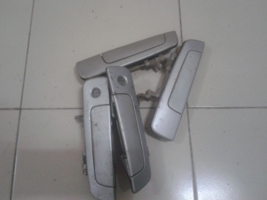 ขายมือเปิดด้านนอกมิตซูท้ายเบ็น