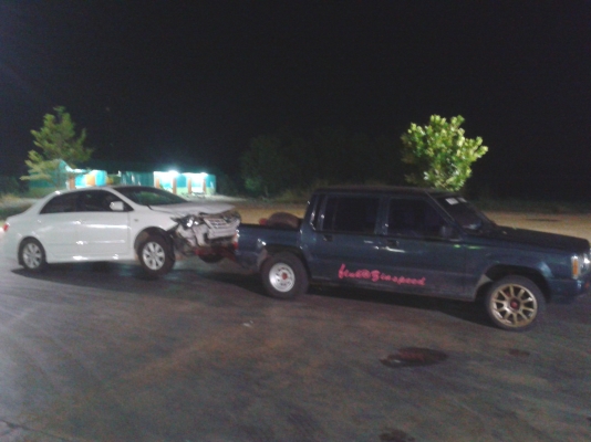 รับออกแบบ-ต่อรถยกลากจูง