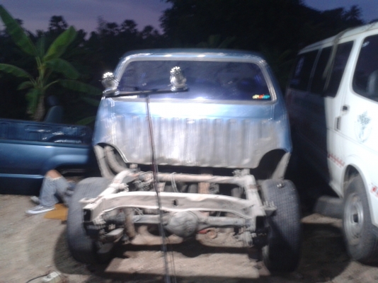 รับออกแบบ-ต่อรถยกลากจูง