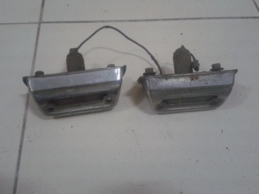 ขายไฟส่องป้ายทะเบียน KE35