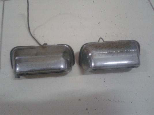 ขายไฟส่องป้ายทะเบียน KE35 ขายไฟส่องป้ายทะเบียน KE35