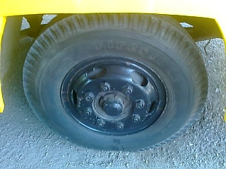 ขายรถบัสพัดลม 2 คัน 1.HINO เครื่อง HO7C 185 แรงม้า 42 ที่นั่ง คัสซี BX340-40319 ยาว 10.50 เมตร 2.HINO เครื่อง EH700 168 แรงม้า 42 ที่นั่ง คัสซี BX340-40327 ยาว 10.50 เมตร ราคาคันละ 350000กับ300000