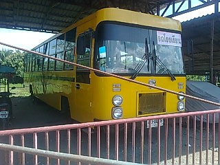 ขายรถบัสพัดลม 2 คัน 1.HINO เครื่อง HO7C 185 แรงม้า 42 ที่นั่ง คัสซี BX340-40319 ยาว 10.50 เมตร 2.HINO เครื่อง EH700 168 แรงม้า 42 ที่นั่ง คัสซี BX340-40327 ยาว 10.50 เมตร ราคาคันละ 350000กับ300000