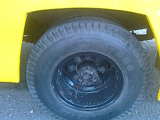 ขายรถบัสพัดลม 2 คัน 1.HINO เครื่อง HO7C 185 แรงม้า 42 ที่นั่ง คัสซี BX340-40319 ยาว 10.50 เมตร 2.HINO เครื่อง EH700 168 แรงม้า 42 ที่นั่ง คัสซี BX340-40327 ยาว 10.50 เมตร ราคาคันละ 350000กับ300000