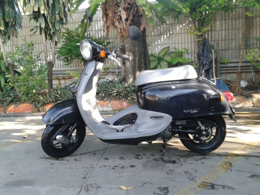 ขาย สกูตเตอร์ honda Giorno 2 คัน 4เกียร์(โซ่) กับ ออโต้