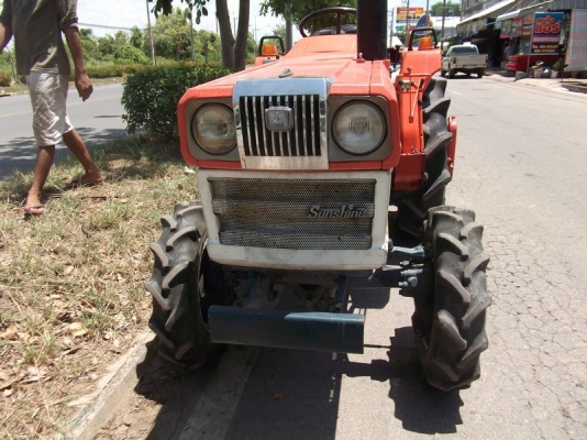 ขายรถไถ KUBOTA ข้างขาว L2002DT-M พร้อมชุดตีดิน