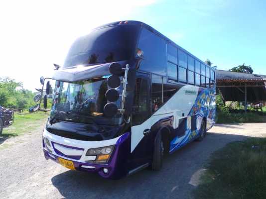 ขายรถบัสพัดลมชั้นครึ่งเครื่องกลาง (ผ่อนวันละ 530 บาทค่ะ)