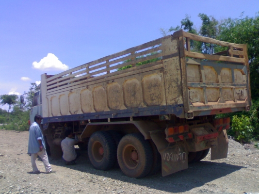 ขายล๊อค240นางฟ้าแท้ๆ2เพลาดั๊มสภาพสวยพร้อมใช้สุดๆเขาไปขายก็มีกำไร ขายล๊อค240นางฟ้าแท้ๆ2เพลาดั๊มสภาพสวยพร้อมใช้สุดๆเขาไปขายก็มีกำไร