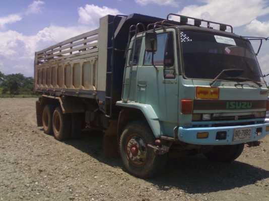 ขายล๊อค240นางฟ้าแท้ๆ2เพลาดั๊มสภาพสวยพร้อมใช้สุดๆเขาไปขายก็มีกำไร ขายล๊อค240นางฟ้าแท้ๆ2เพลาดั๊มสภาพสวยพร้อมใช้สุดๆเขาไปขายก็มีกำไร