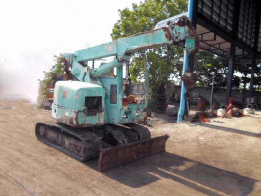 ขายเครนแทรคยาง 2.9 ตัน ยืดได้สุด 10 เมตร