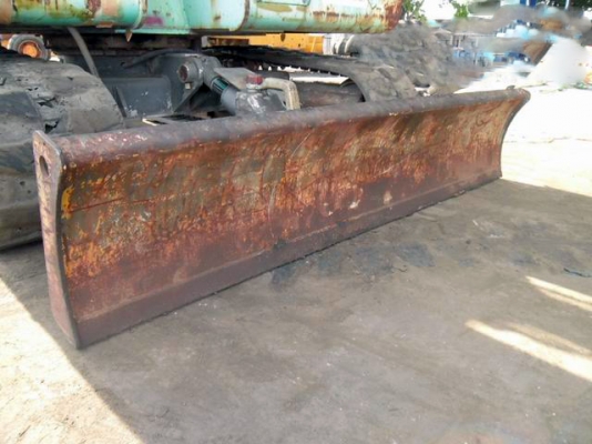 ขายเครนแทรคยาง 2.9 ตัน ยืดได้สุด 10 เมตร