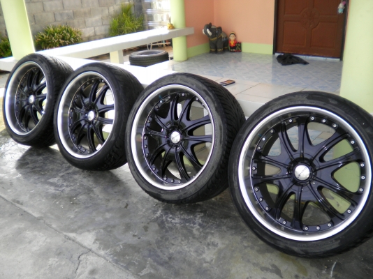 LENSOขอบ22สวย6รูยาง265/40/22ปี10