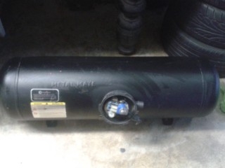 ขายชุดLPGถังแก็สมัลติวาล์ว64ลิตร+หม้อต้มตามรูป