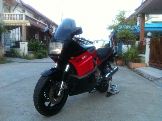 รถในตำนานKawasaki Ninja GPZ400R ทะเบียนแท้พร้อมโอน รถในตำนานKawasaki Ninja GPZ400R ทะเบียนแท้พร้อมโอน