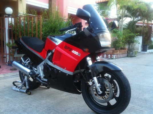 รถในตำนานKawasaki Ninja GPZ400R ทะเบียนแท้พร้อมโอน รถในตำนานKawasaki Ninja GPZ400R ทะเบียนแท้พร้อมโอน