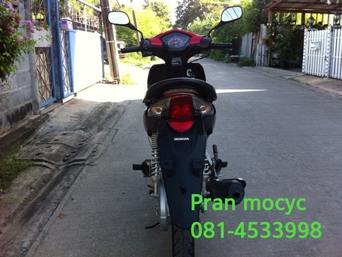 ขายhonda wave สีเเดงขาวปี2555