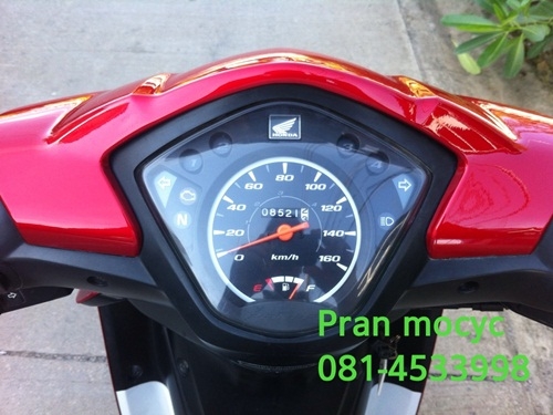 ขายhonda wave สีเเดงขาวปี2555