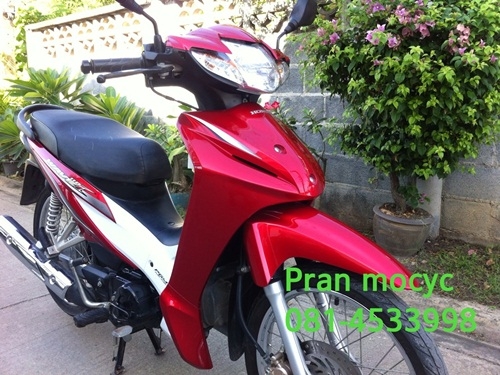 ขายhonda wave สีเเดงขาวปี2555