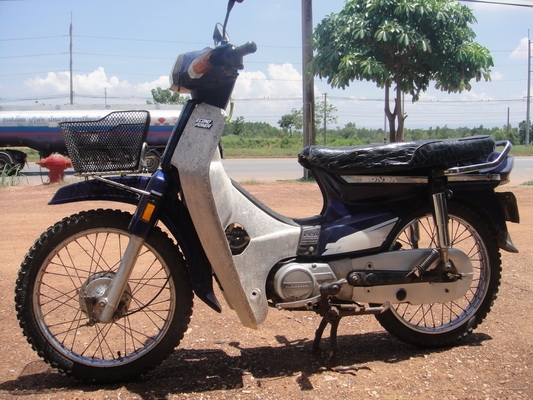 ขายฮอนด้าดรีม คุรุสภา สภาพสวยพร้อมใช้งาน (ทะเบียนพร้อมชุดโอน )