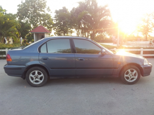 เครื่อง VTEC แก๊ส LPG มิกเซอร์ ลงเล่มแล้ว หน้าหลังเดิม เก็บสีกันชนหน้า1ชิ้น ขายตัด