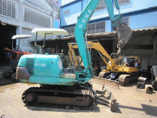 ขาย รถขุดเล็ก KOMATSU รุ่น PC25-1- แทร็กเหล็ก มือสองญี่ปุ่น