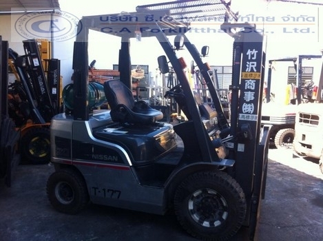 ขาย รถโฟล์คลิฟท์ NISSAN รุ่น EBT-P1F2
