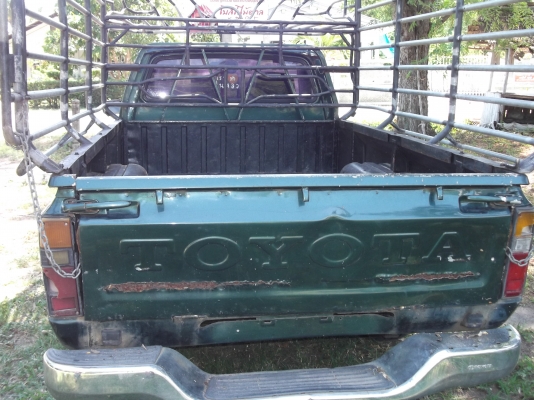 รถ  toyota ม้ากระโดดสภาพพร้อมใช้งาน